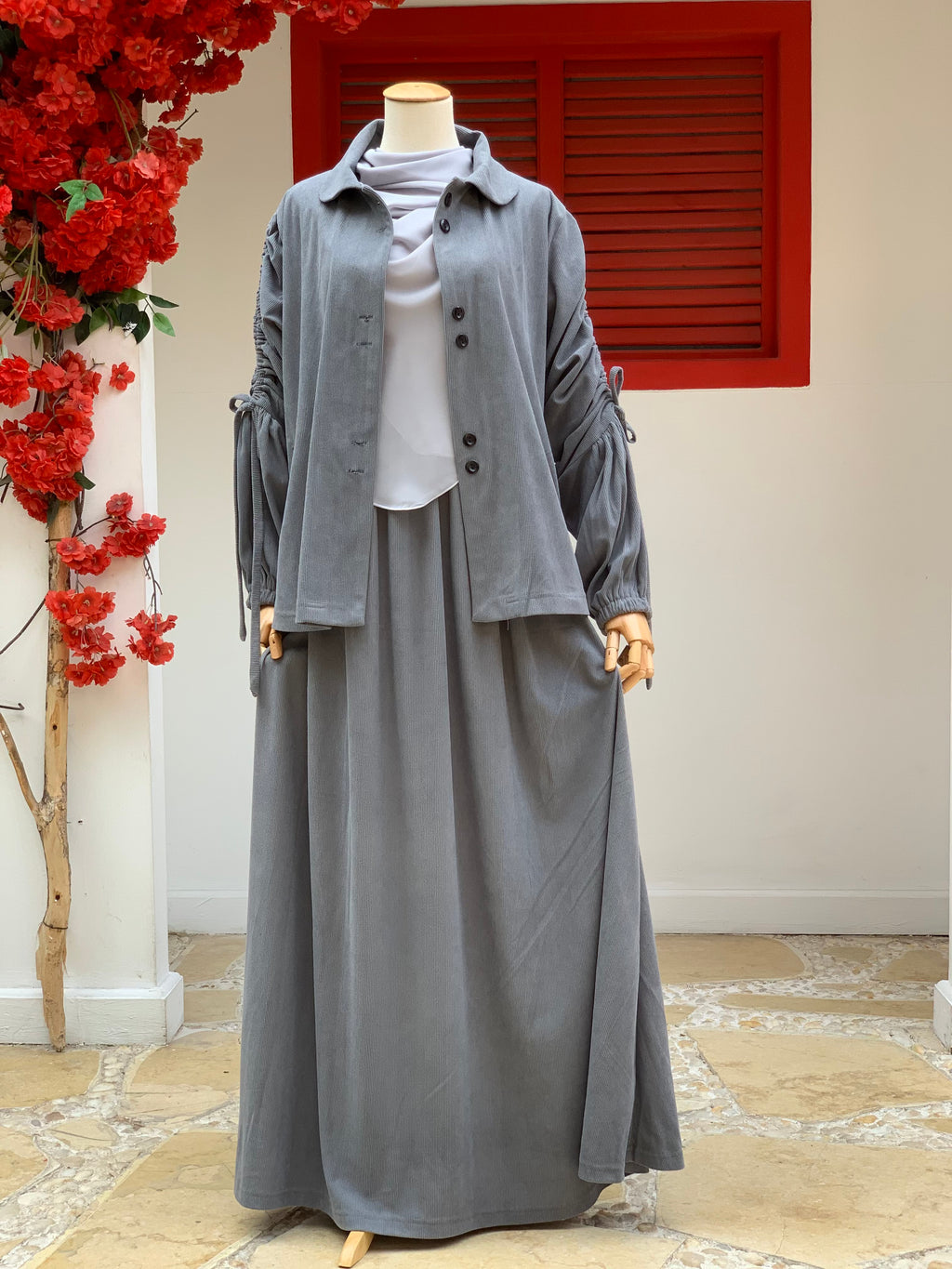 Rahaf Suit